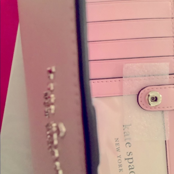 Beautiful Kate spade light pink wallet - Picture 5 of 5